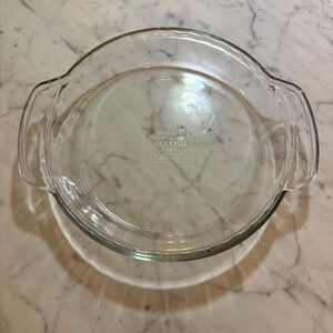 Anchor Hocking Glass Deep Pie Plate 9 Inch 1 Qt Clear Ovenware with Handles 1075